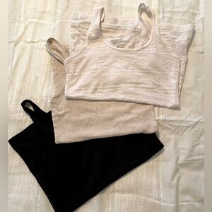 Mossimo Women’s Lot of 3 tank tops Small Black, white and tan